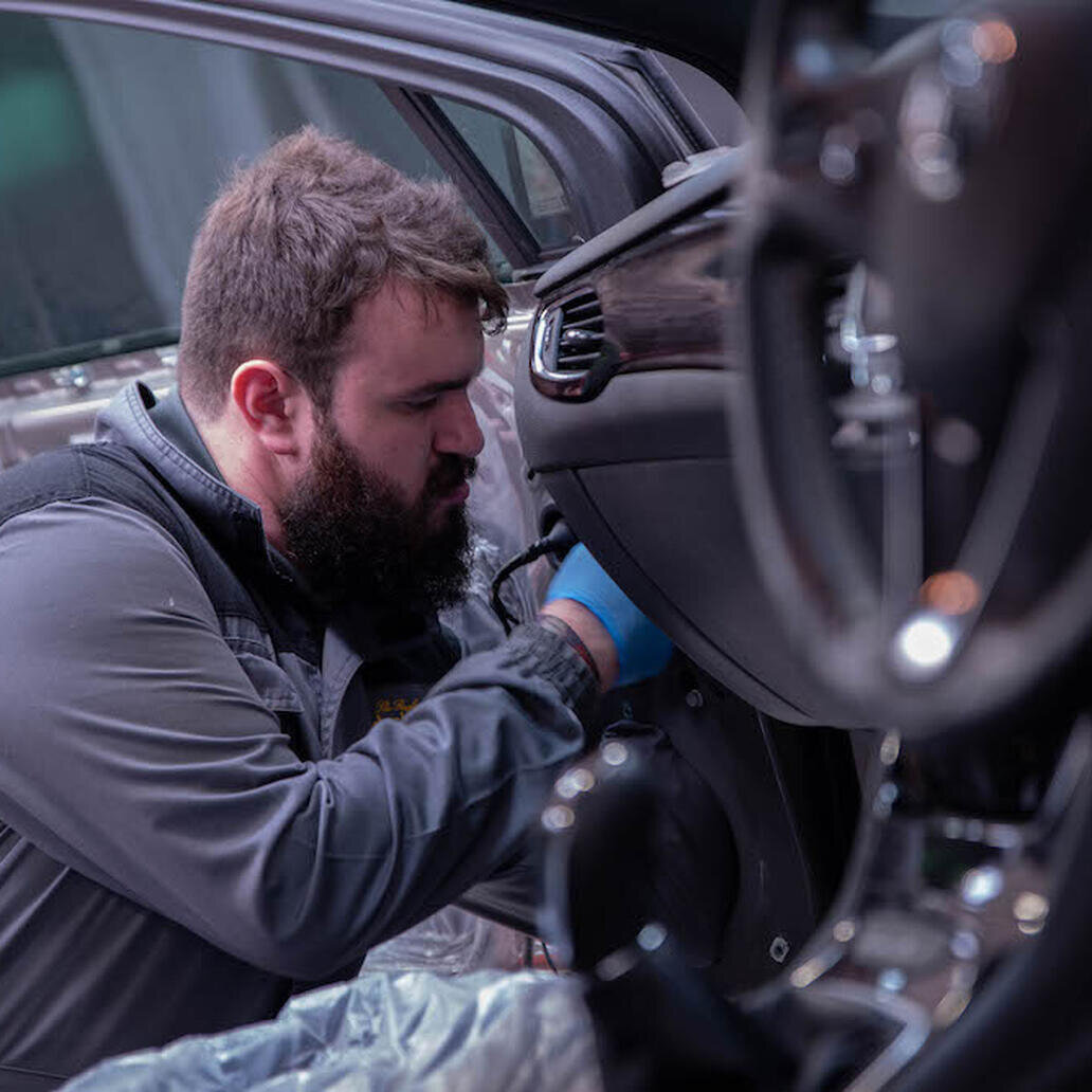 Remit Training - Level 2 Autocare Technician Apprenticeship