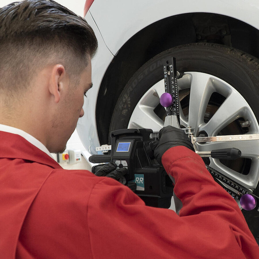 Remit Training - Level 2 Autocare Technician Apprenticeship