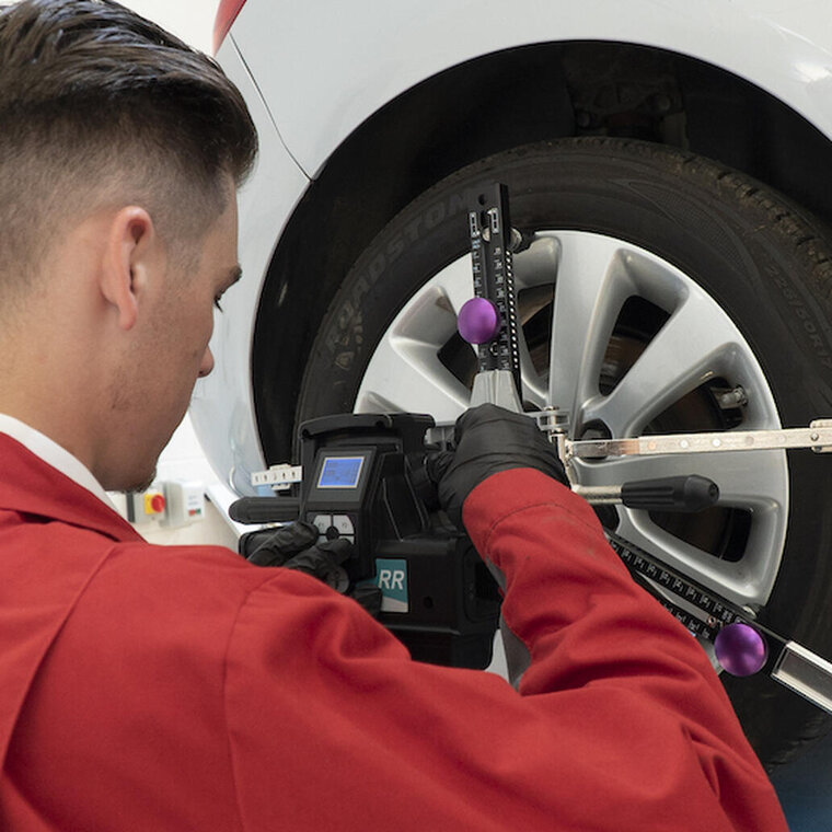 Remit Training - Level 3 Accident Repair Technician (ART)