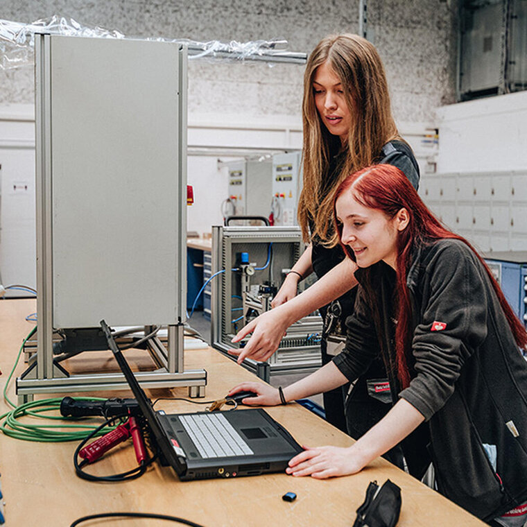 Remit Training - Why become an apprentice