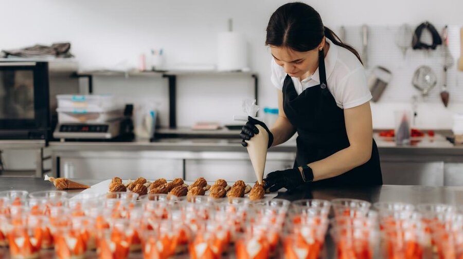 Remit Training - Level 2 Hospitality Team Member - Food and Beverage