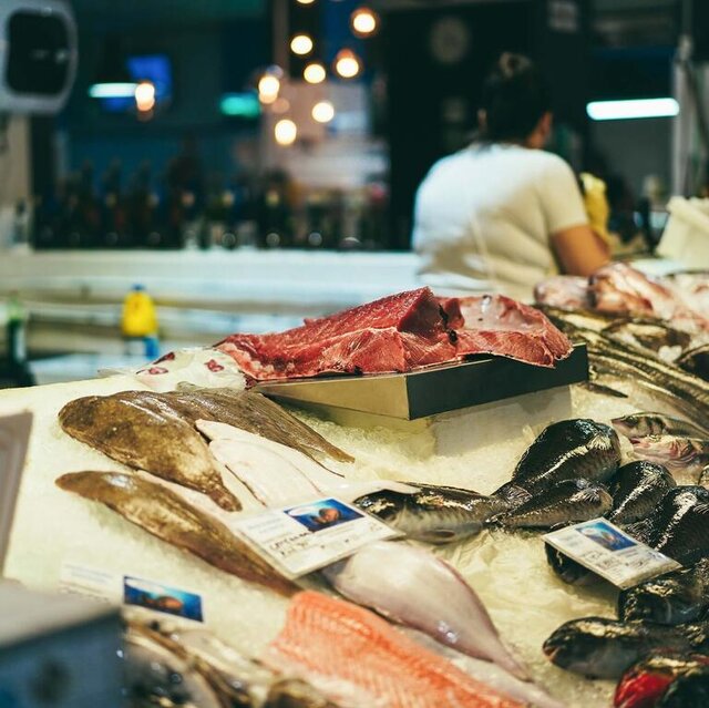 Level 2 Fishmonger Apprenticeship with Remit & JLP | On-the-Job ...
